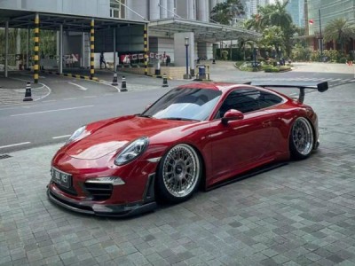 Indonesian Porsche 991 aimgain extremely low profile