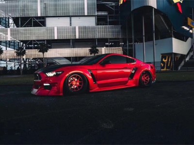 Violent aesthetics Ford Mustang aimgain super low lying