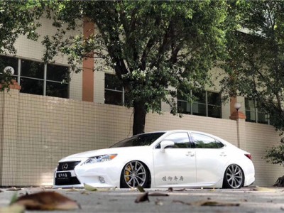 Lexus ES low-profile modification: Aimgain’s stylish interpretation