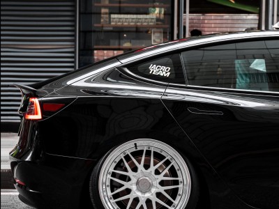 Elevating Elegance: The Tesla Model 3  Aimgain